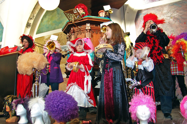 Carnavalsbeurs DSC07482 640