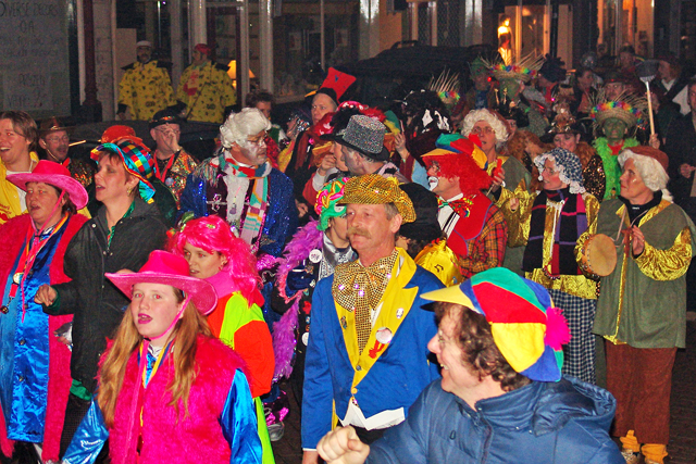 Opzetten Eileuversnest 2005 DSC09066