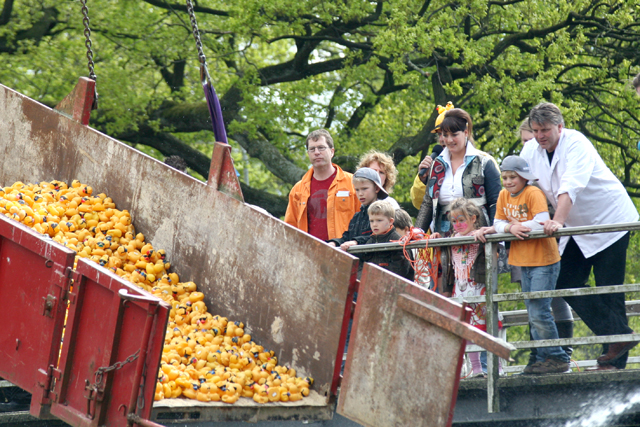 Koninginnedag Duckrace 2008 1245