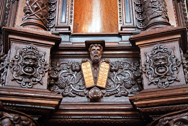 Preekstoel Grote of St Michaelskerk 2013 2642