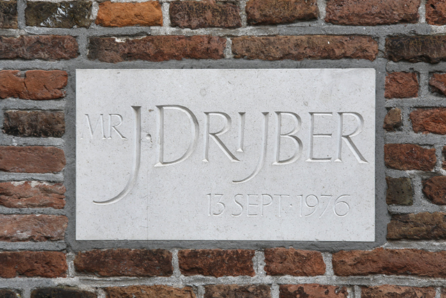 Gevelsteen Aan de Stadsmuur 88 5034