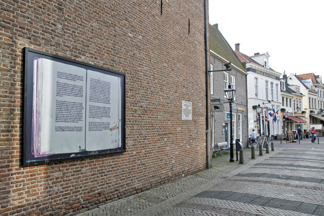 Gevelsteen Lombardstraat 4 1930