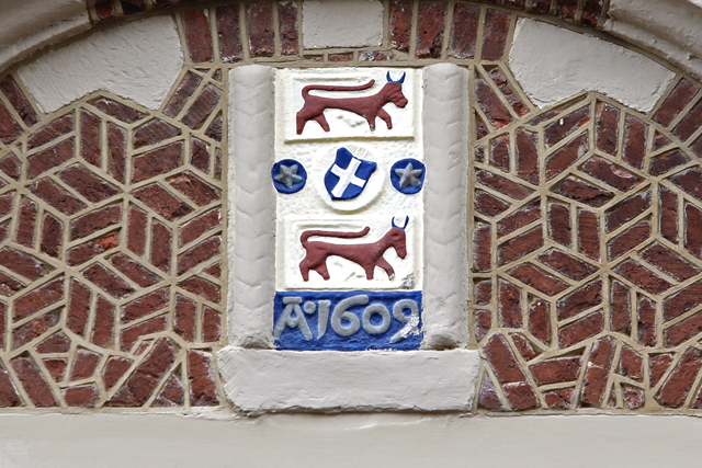 Gevelsteen Luttekestraat 12 5204
