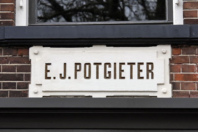Gevelsteen Luttekestraat 14 5199