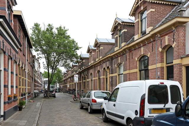 Gevelstenen Eigenhaardstraat 10052016 7V6A4539