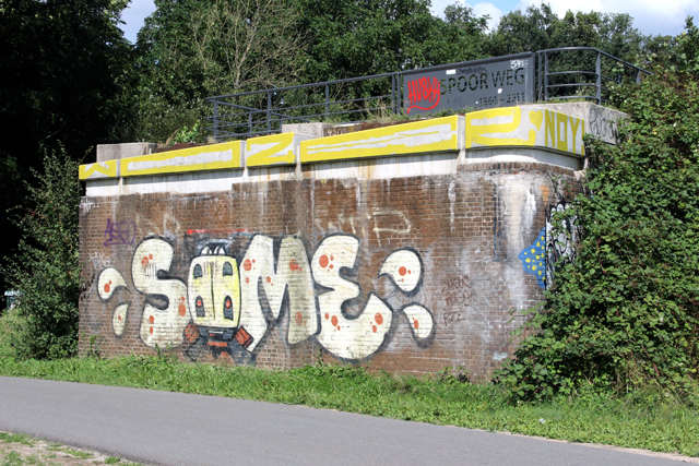 Gevelstenen IJsselspoorbrug Schellerdijk 24082018 7V6A2082