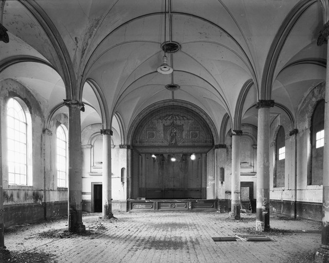 Gevelstenen St Jozefkerk Nieuwstraat 1981 230904