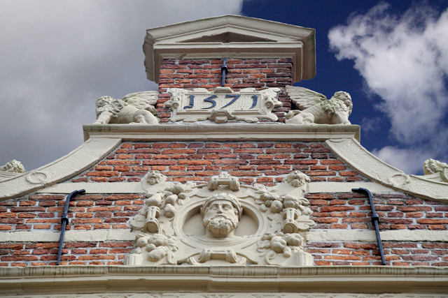 Sassenstraat 33 Karel V Huis Borstbeeld 1793