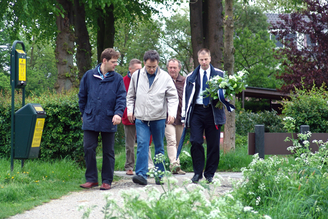 Dodenherdenking Haersterveerweg 04052005 DSC03212