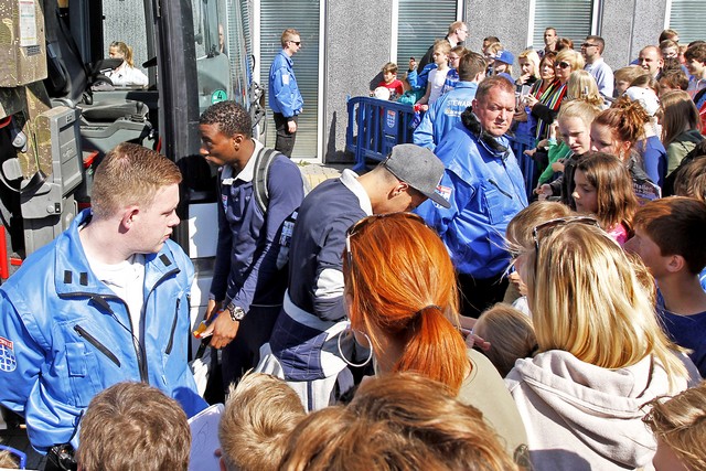 PEC Zwolle Vertrek bus bekerfinale 4478