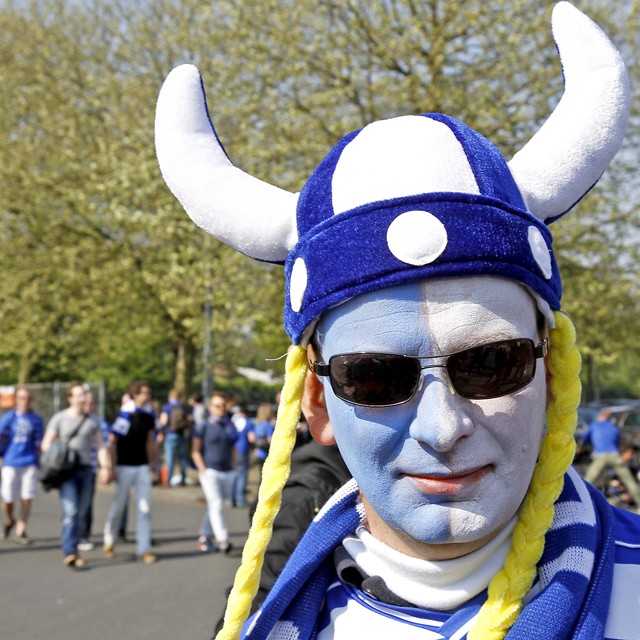 Vertrek Supportersbussen 2014 4846
