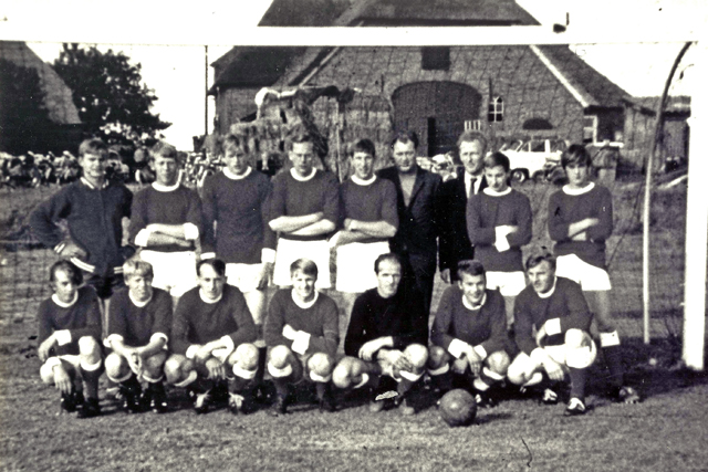 Wijthmen1e elftal 1969 1970 640