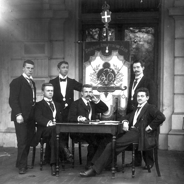 1896 1 Z.A.C. bestuur 640px