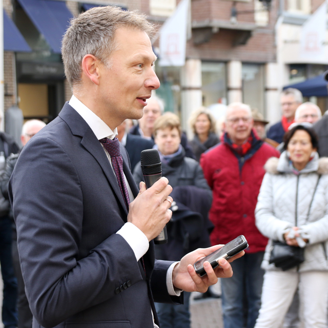 Gasthuisplein Heropening 25112017 7V6A7860