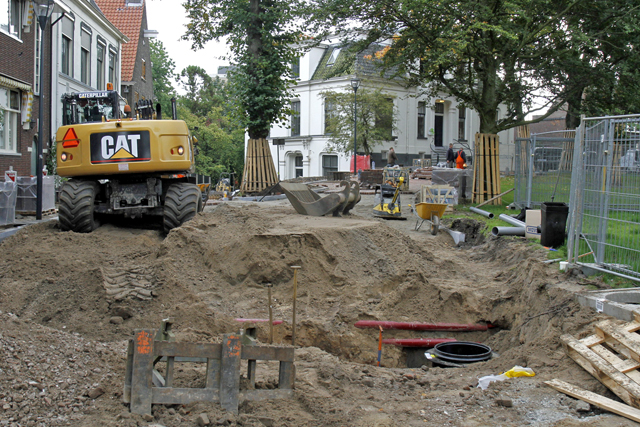 Herinrichting Van Nahuijsplein 09102015 8868 640px