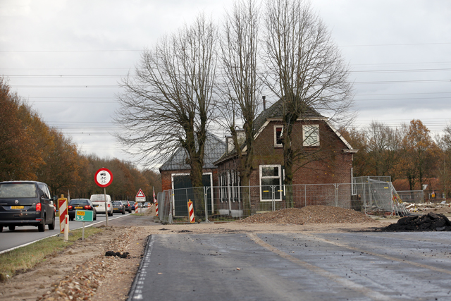 Heinoseweg Cafe De Zon Asfaltering 24112017 5151