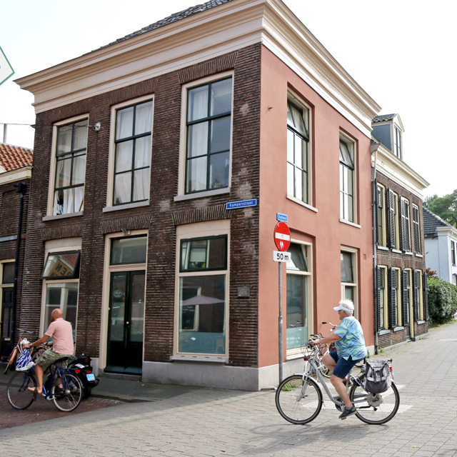 Bordje Kamperpoort Hoek Kamperstraat Eekwal 7V6A8813