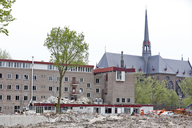 Sloop Personeelsflat De Weezenlanden 10052016 8362