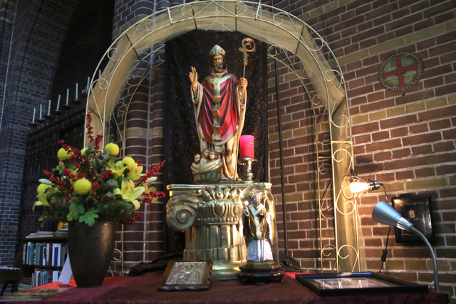 Sinterklaasaltaar Assendorp 2016 7V6A1432