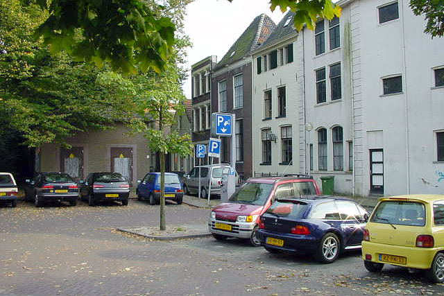 Parkeerplaats Menno v Coehoornsingel 2001 DSC00182