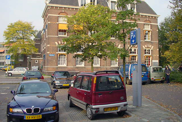 Parkeerplaats Menno v Coehoornsingel 2001 DSC00188