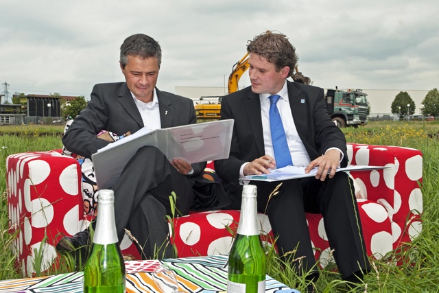 ondertekening IKEA Zwolle DSC 8798 640