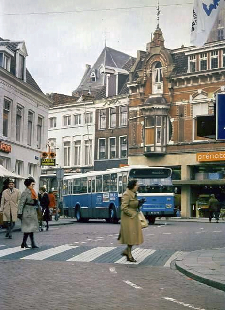 Schuttebus Luttekestraat Zweedse fotograaf