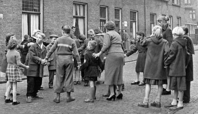 Zwolse Herinneringen Gennestraat 4 1956 640px
